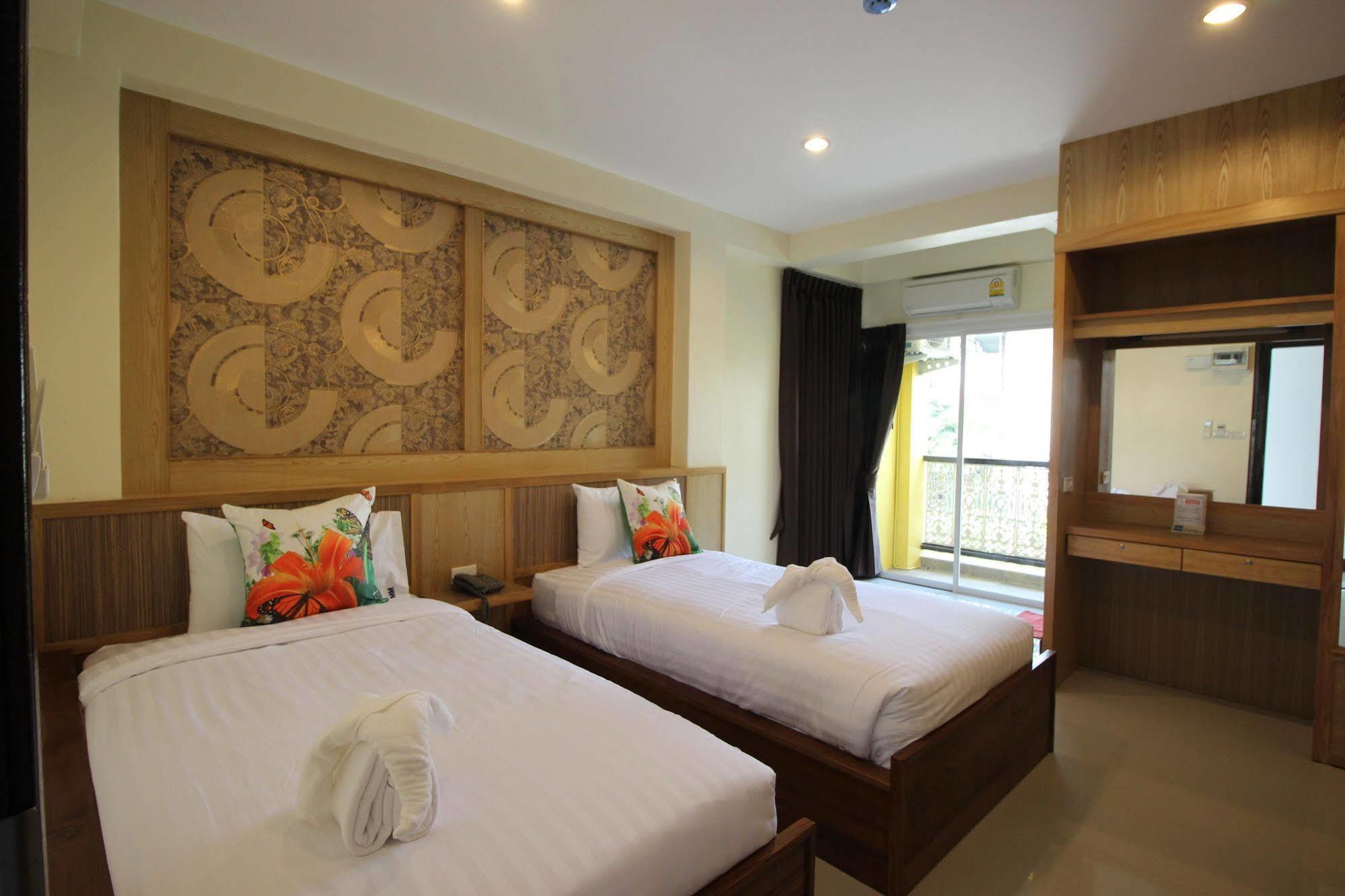 Monmuang Hotel Чиангмай Екстериор снимка
