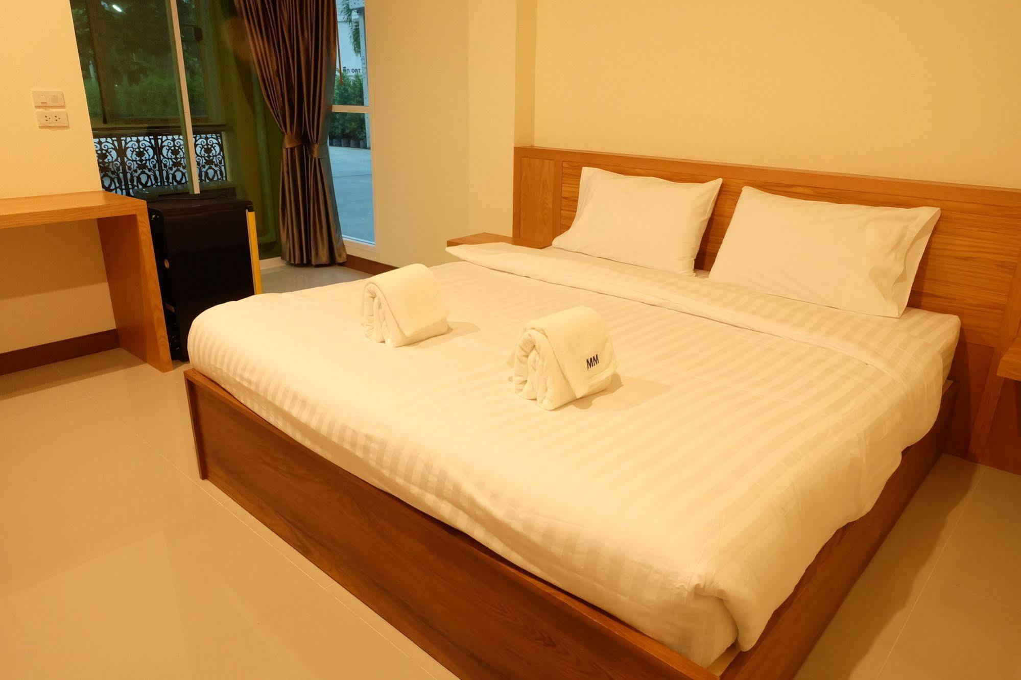 Monmuang Hotel Чиангмай Екстериор снимка