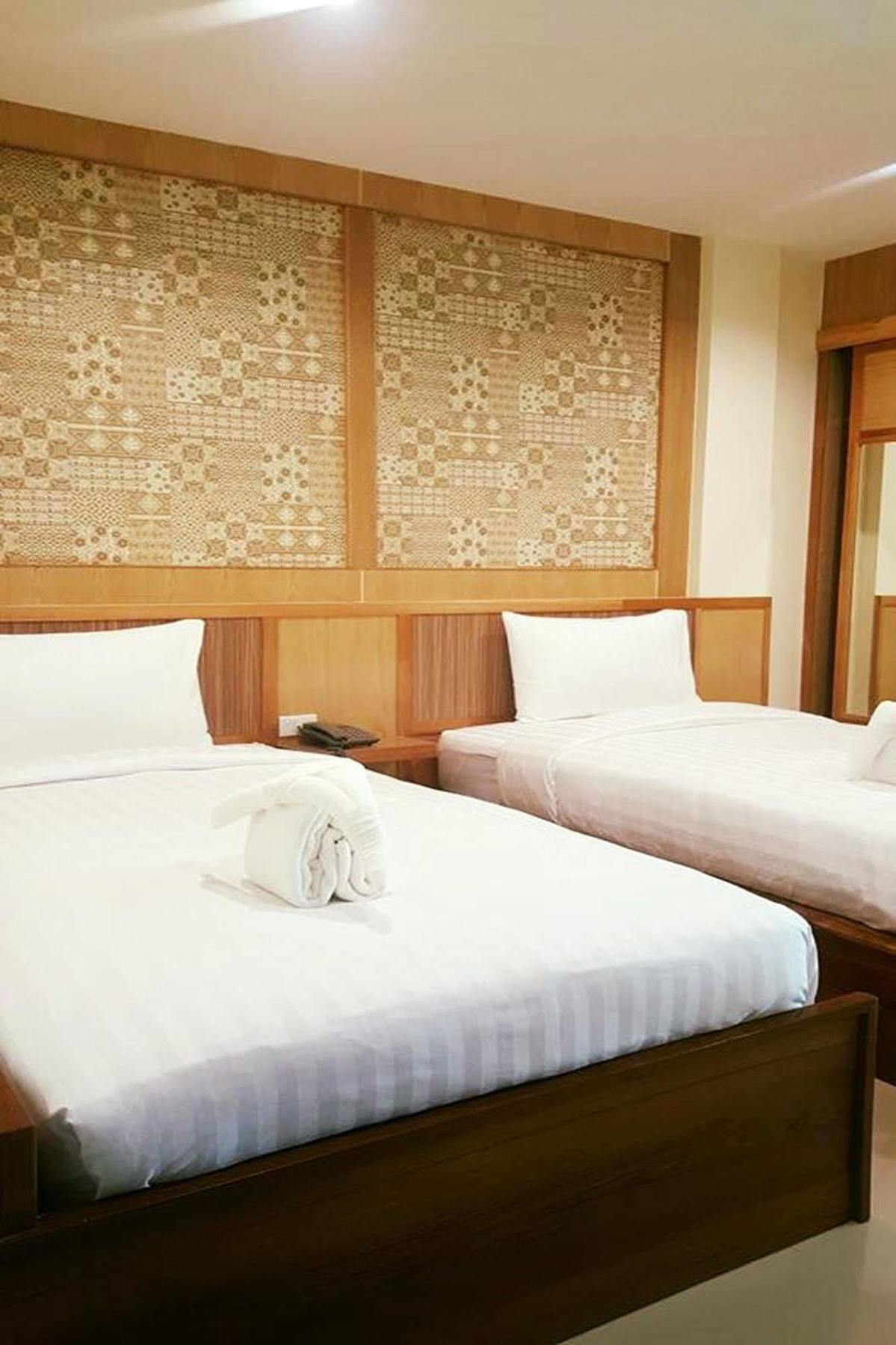 Monmuang Hotel Чиангмай Екстериор снимка