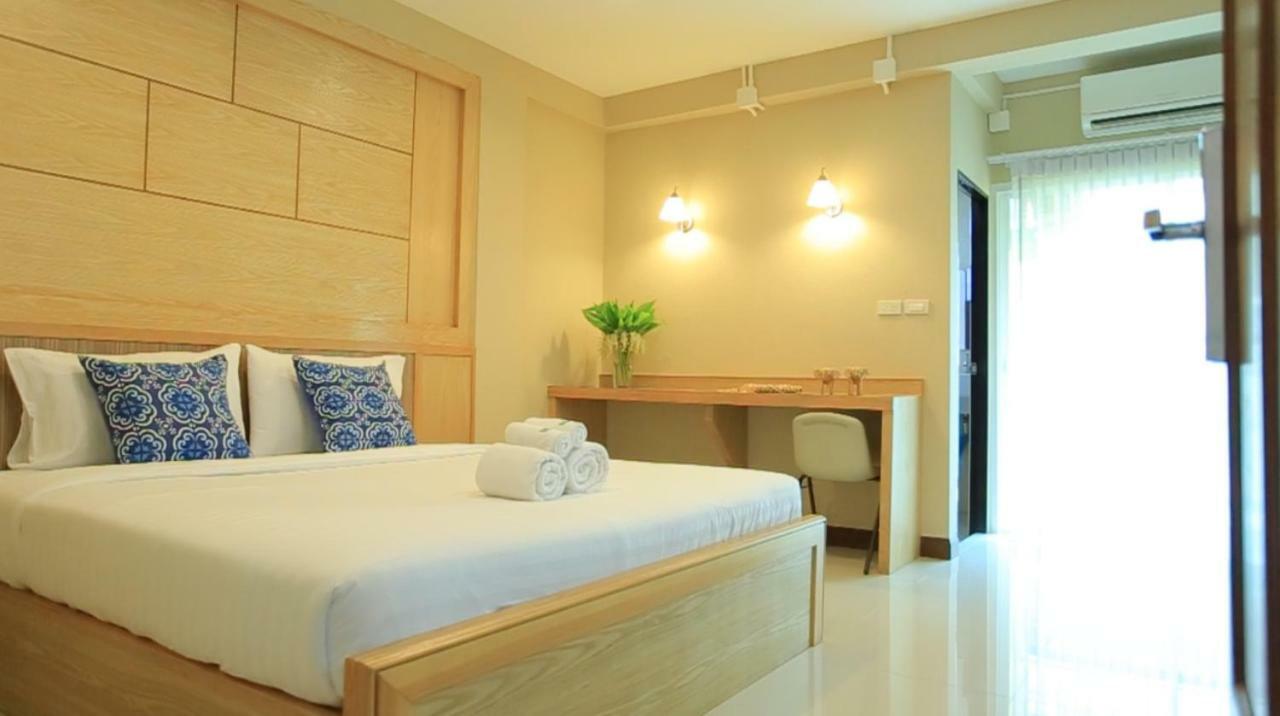 Monmuang Hotel Чиангмай Екстериор снимка